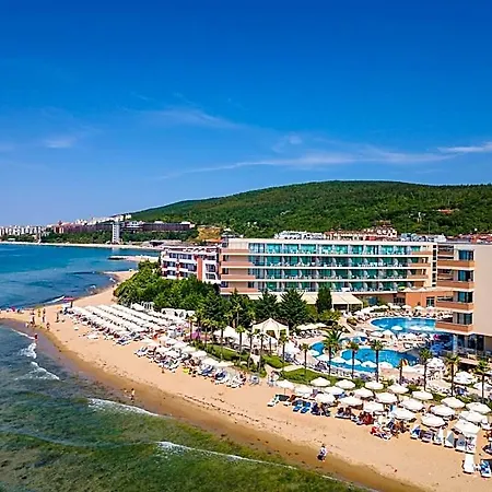 Sandy Bay Hotel